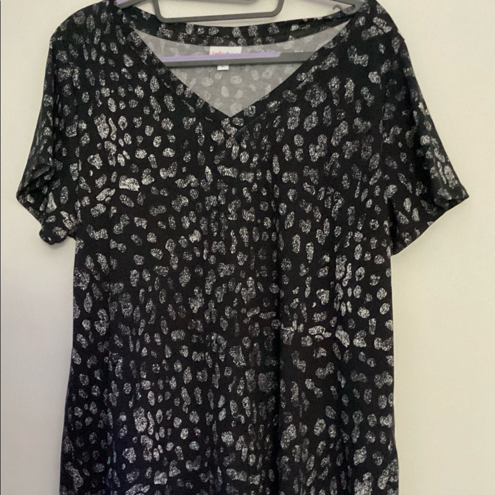 LuLaRoe Iris T, Size Large